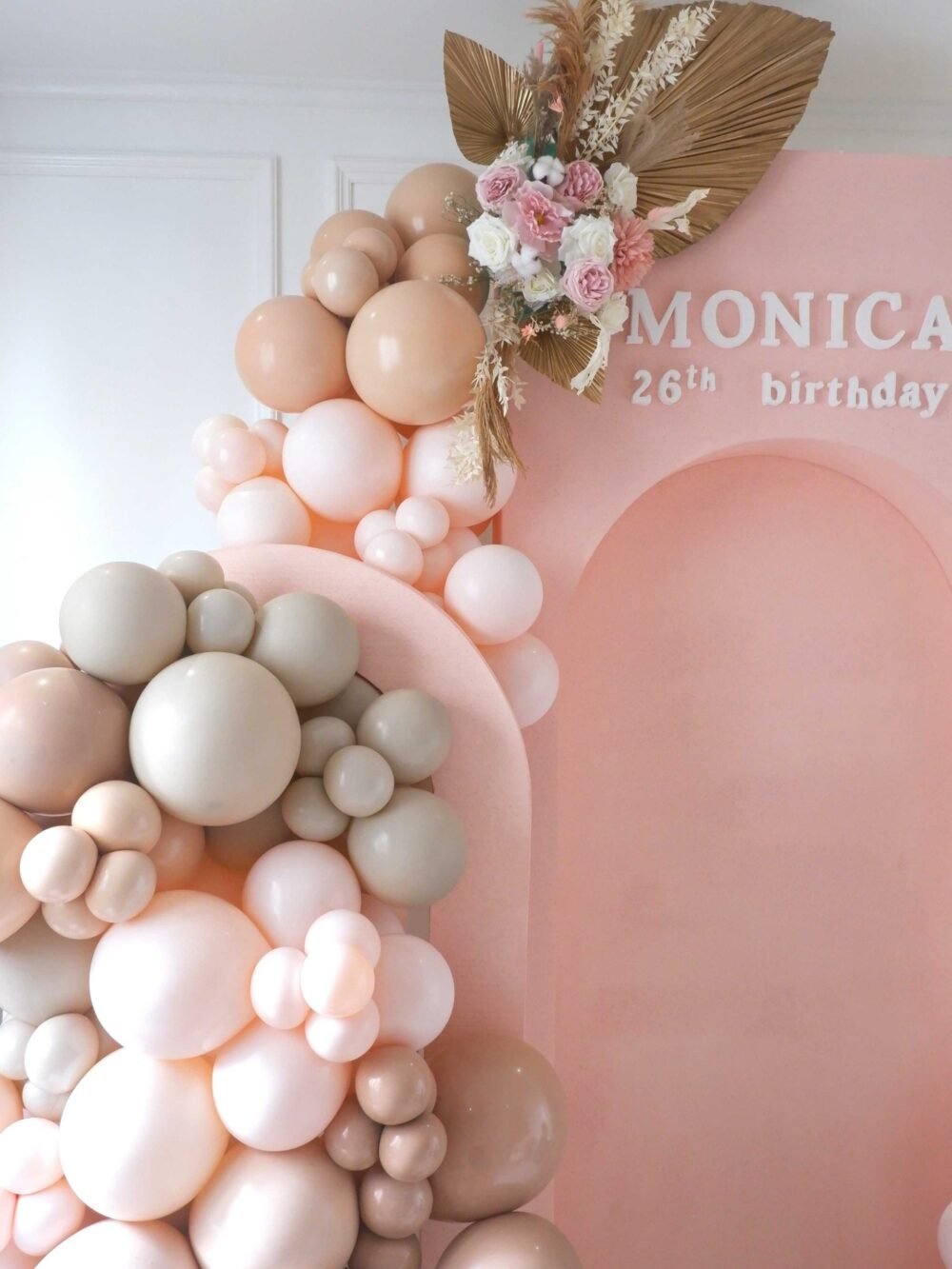 Monica's elegant and lux backdrop decoration