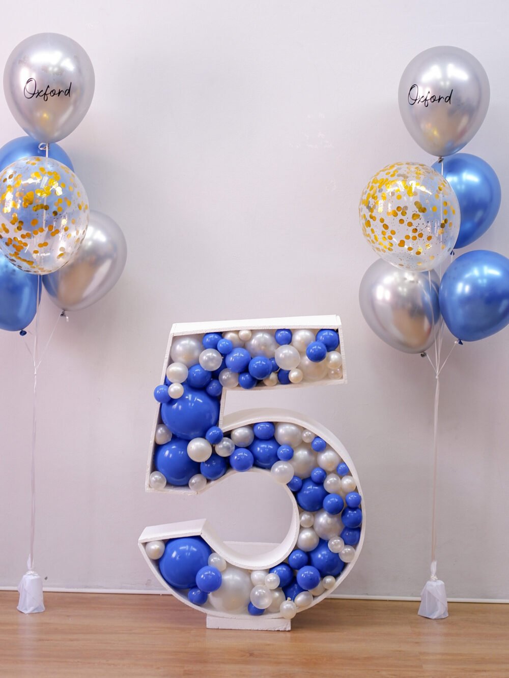 Mozaic number and helium