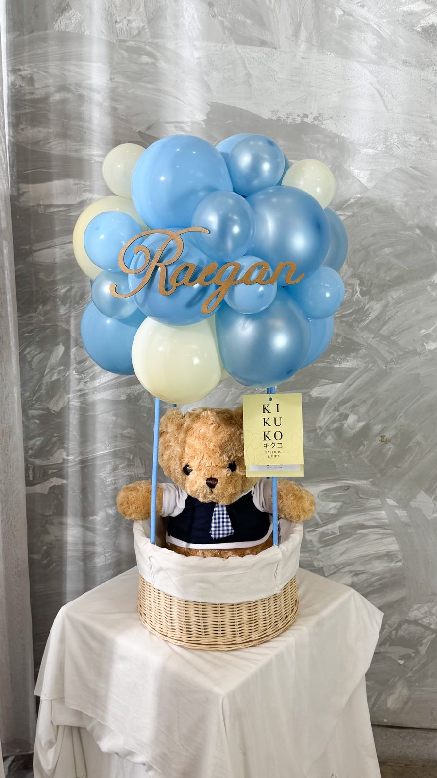 Basket hot air balloon with teddy bear - Image 6