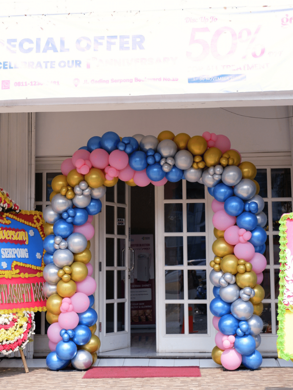 Balloon Gate Decoration