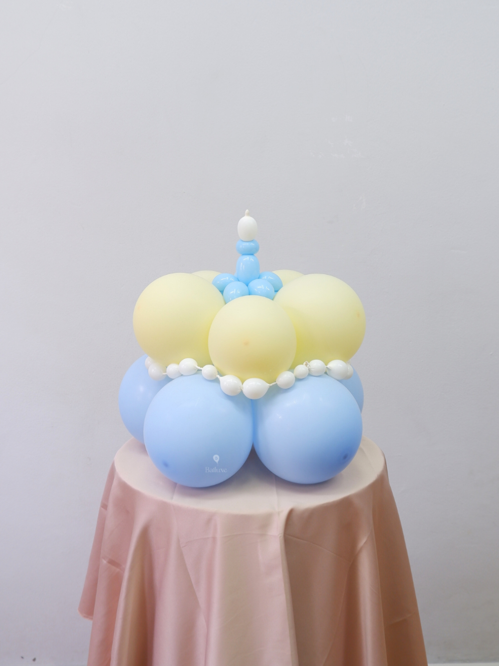 Balloon Cake Small size