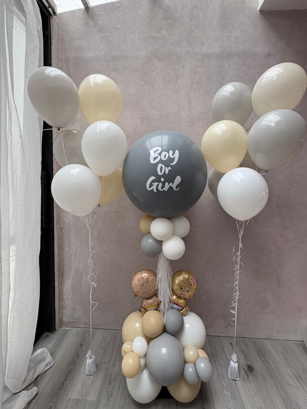 Standing Gender Reveal With 12 pcs 11inch Helium Balloon
