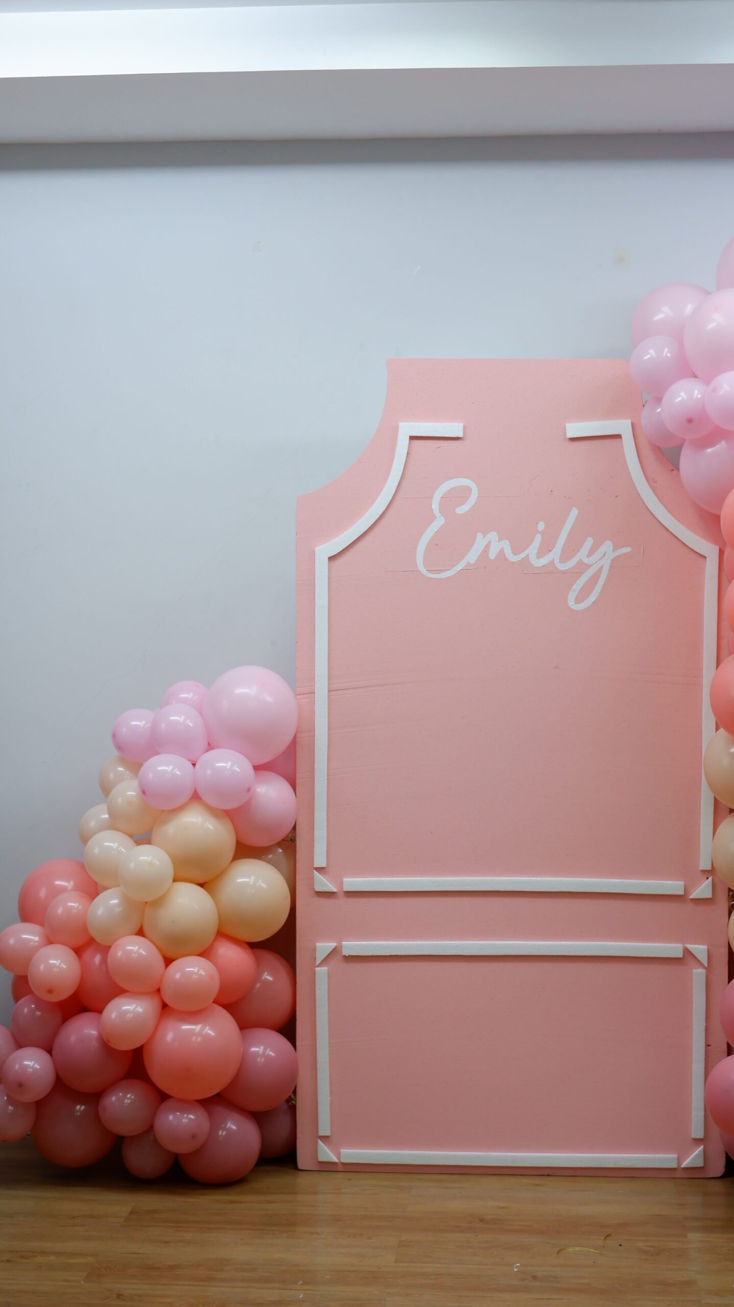 Ready to send - Backdrop Emily - Image 4