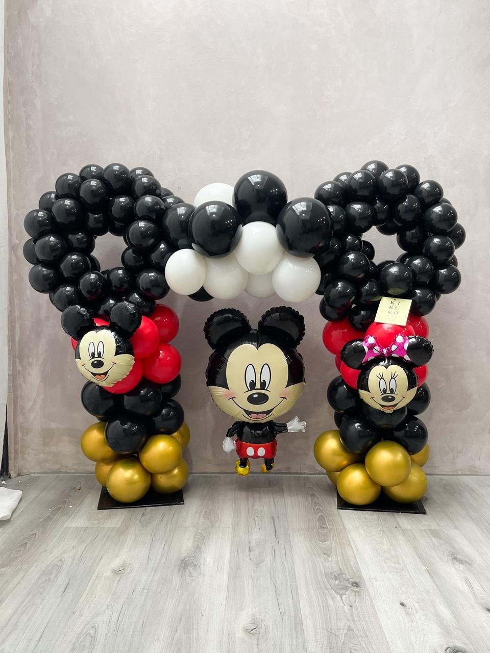 Mickey Minnie Balloon Gate